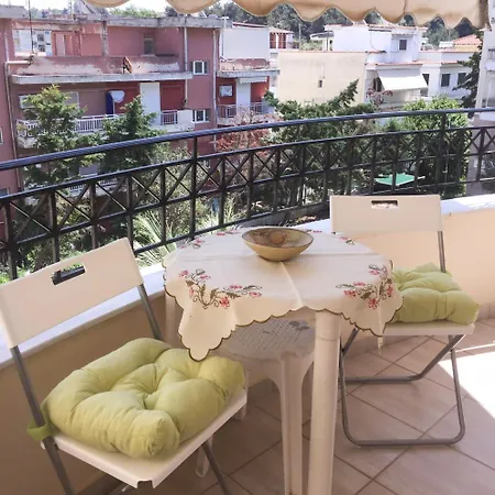 Raj Front Apartment