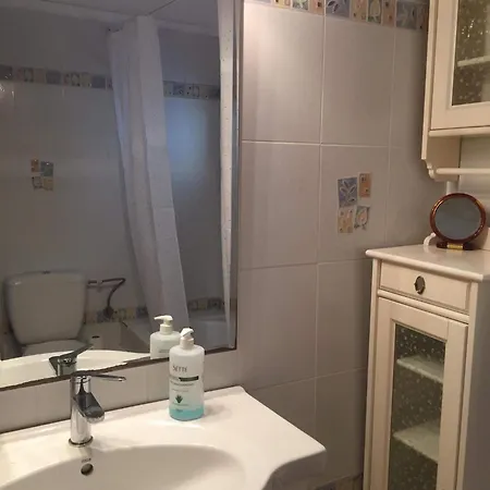 Raj Front Apartment
